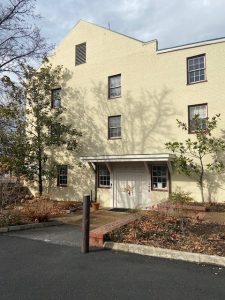 Entrance to the Horizon Goodwill Resource Center in downtown Winchester