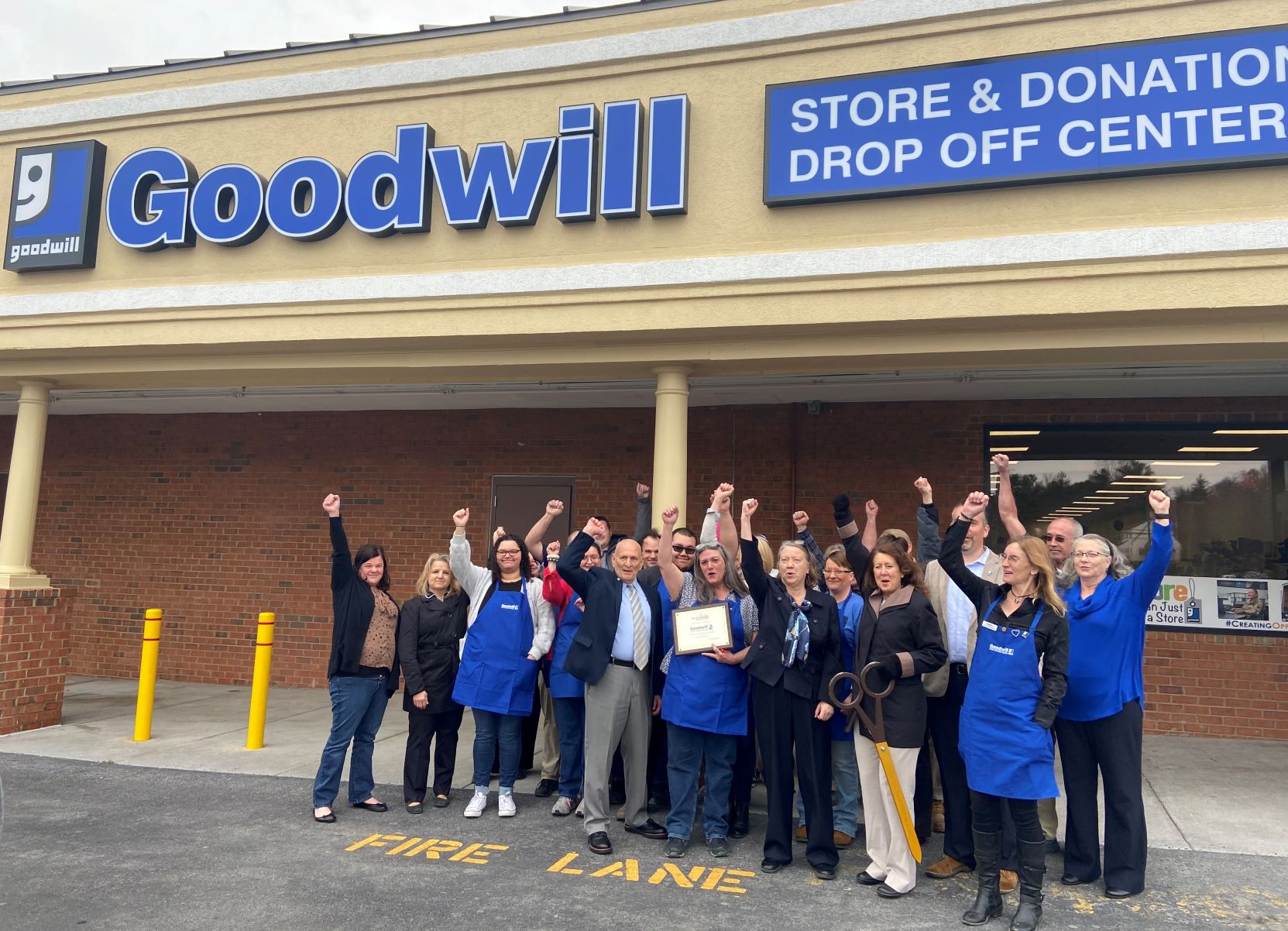 New Winchester Store Opens on Valley Avenue - Horizon Goodwill Industries